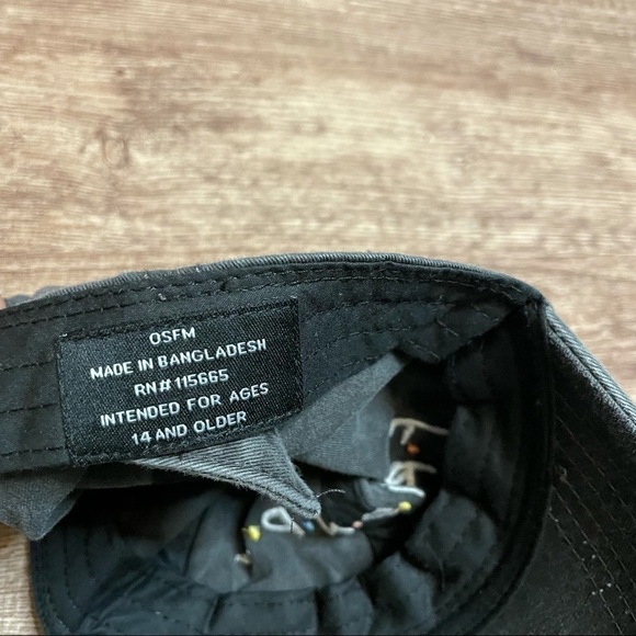 Friends Distressed Grey Baseball Cap - Picture 4 of 5